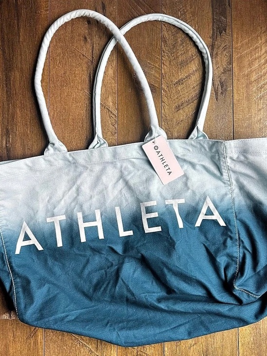 Athleta Handbags - NWT Athleta Blue Ombre Canvas Tote Bag